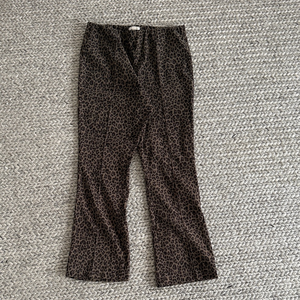 ANN MASHBURN Animal Print Trousers